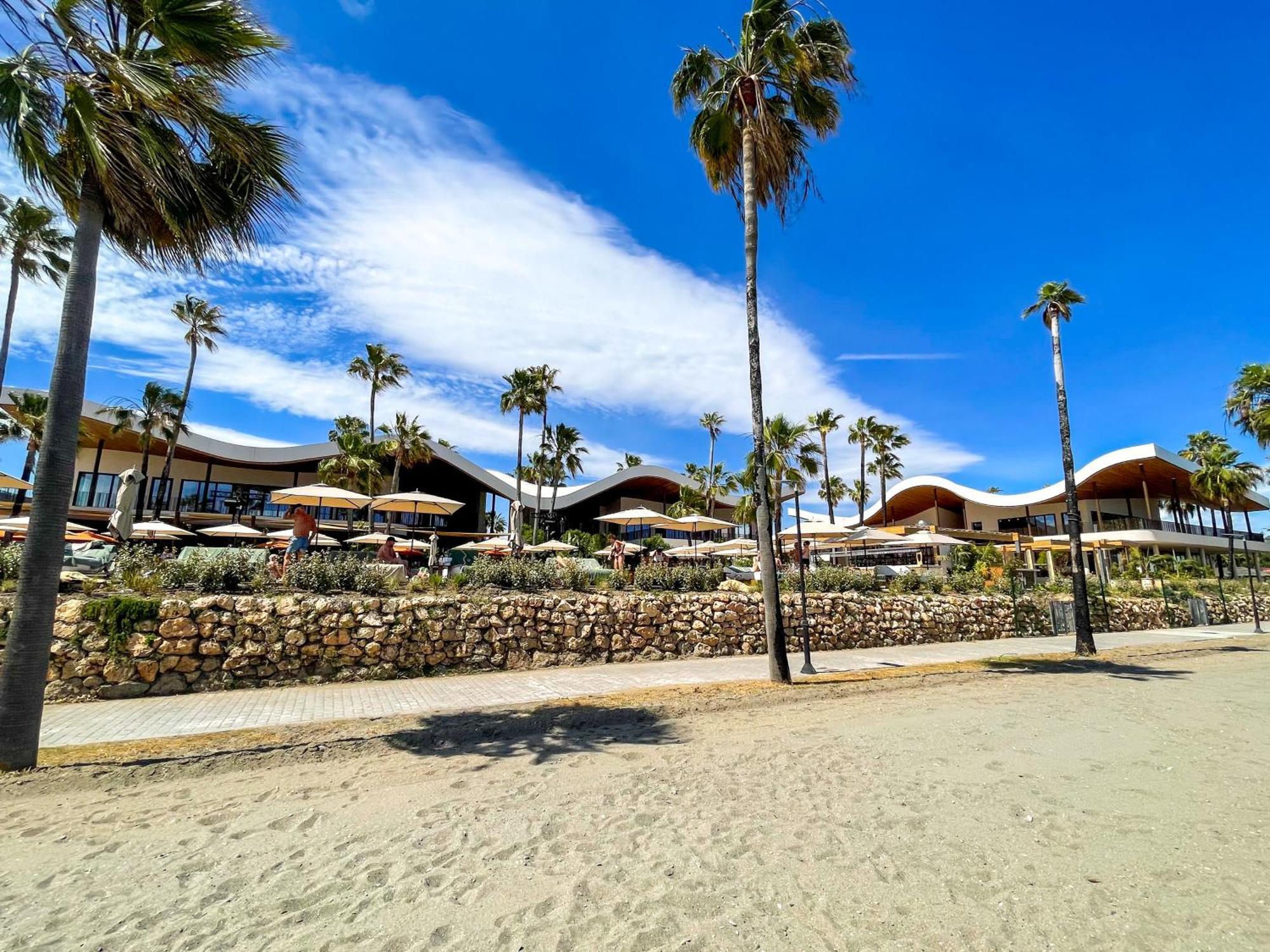 Modern Apartment With Terrace - 2 Min From The Beach Estepona Zewnętrze zdjęcie