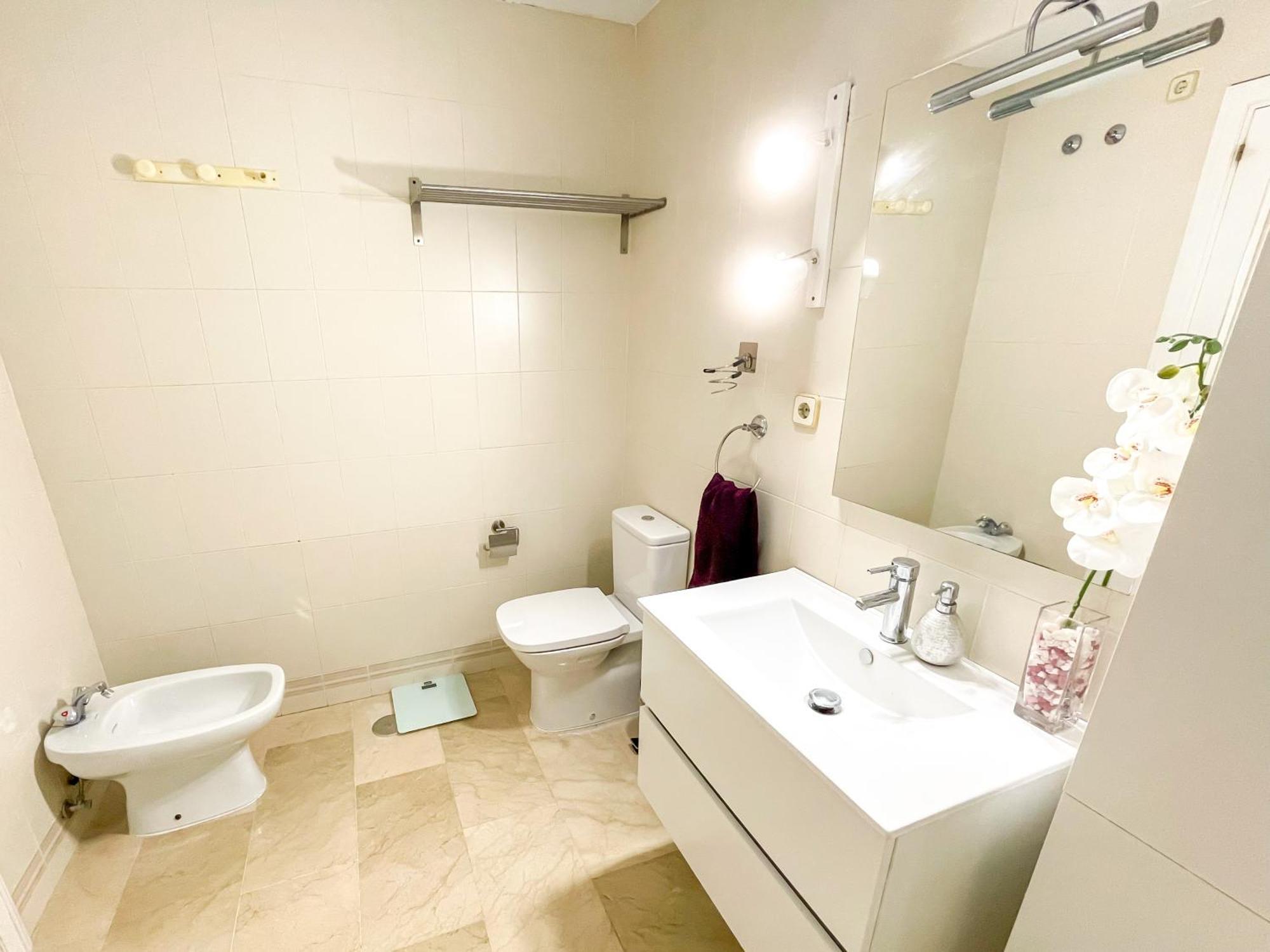 Modern Apartment With Terrace - 2 Min From The Beach Estepona Zewnętrze zdjęcie