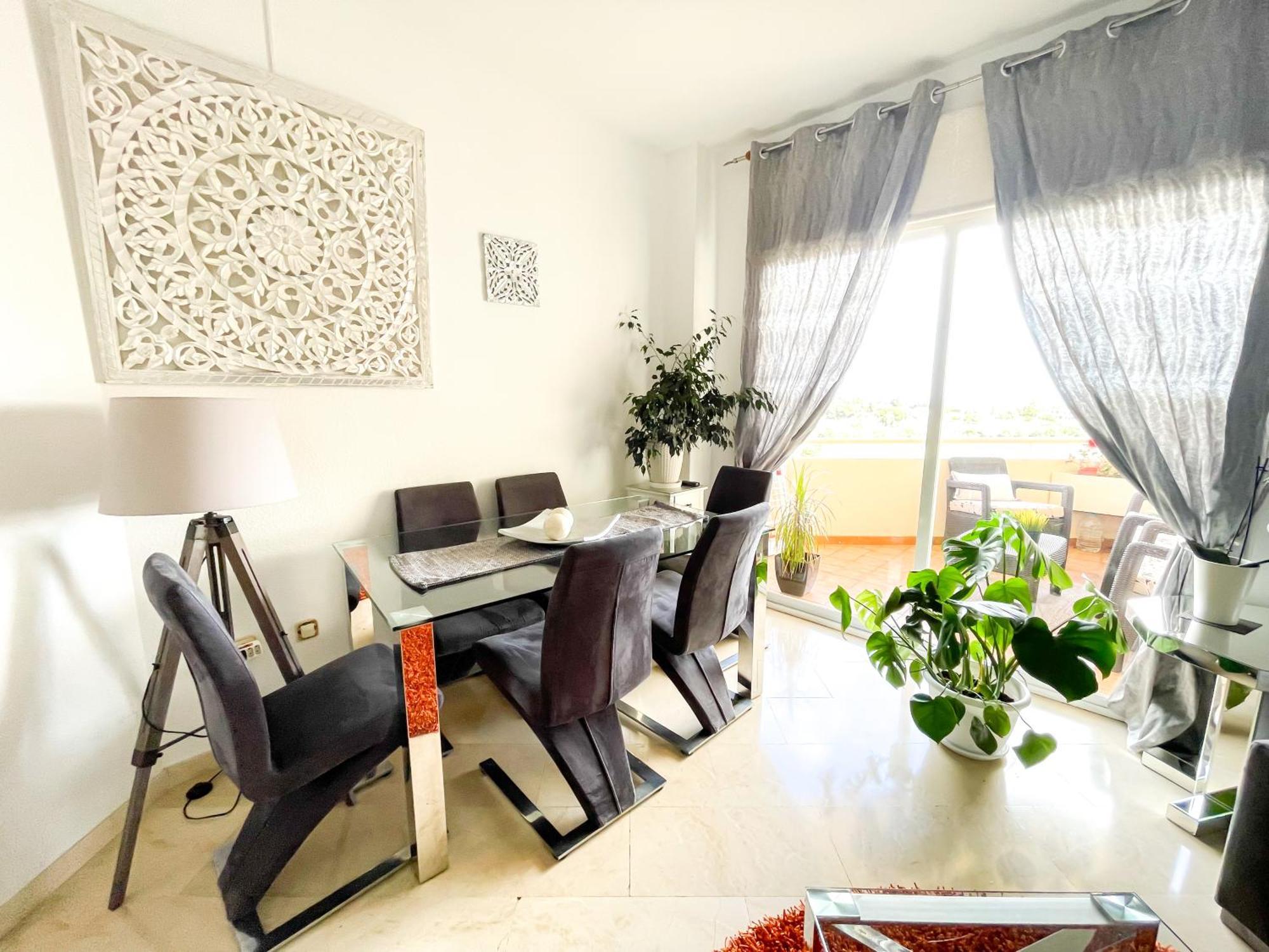 Modern Apartment With Terrace - 2 Min From The Beach Estepona Zewnętrze zdjęcie